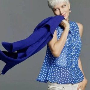 EUC CAbi 5530 Electric Blue Sleeveless Blouse, size Medium